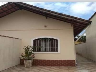 Casa para Venda, em Itanhaém, bairro Balneário Verde Mar, 2 dormitórios, 1 banheiro, 2 vagas