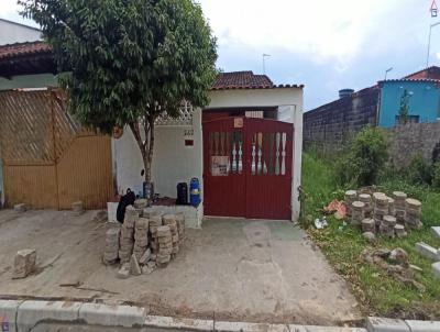 Casa para Venda, em Mongaguá, bairro Balneário Arara Vermelha, 2 dormitórios, 1 banheiro, 2 vagas